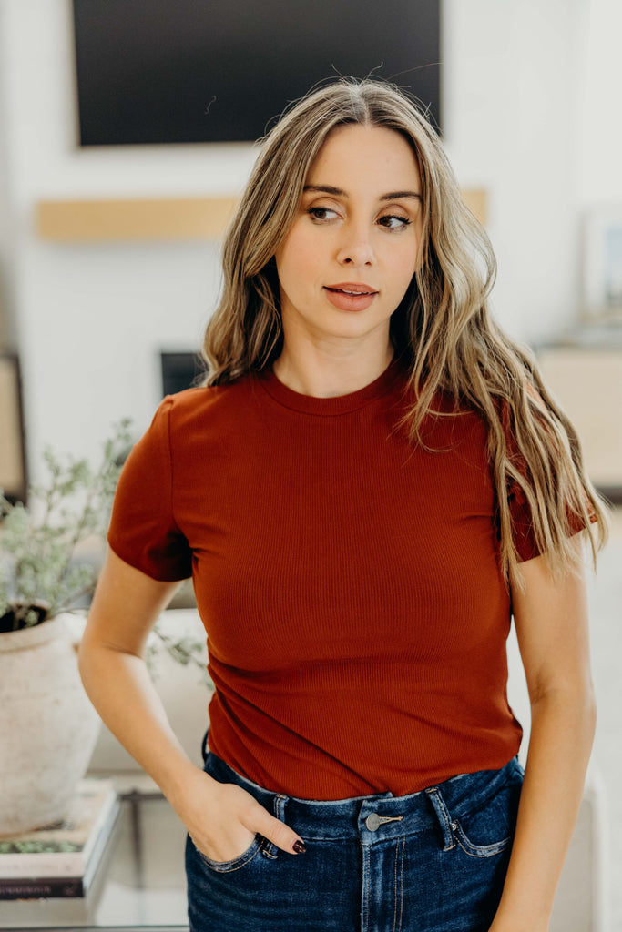 Short Sleeve Ribbed Tee in Smoked Paprika