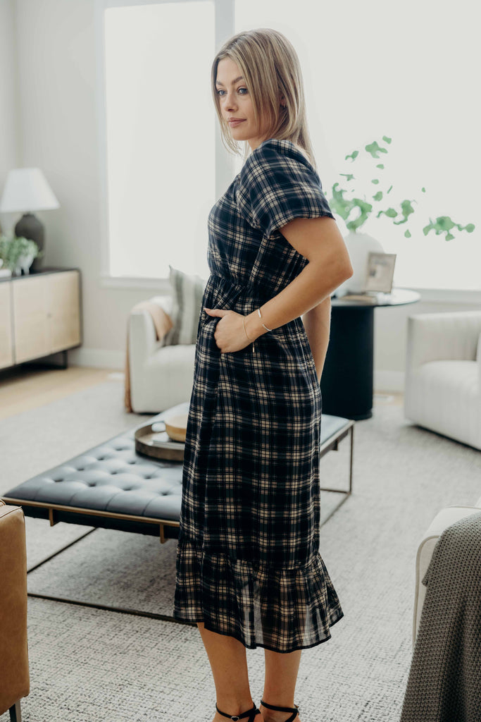 The Twila Midi Dress in Indigo Grid