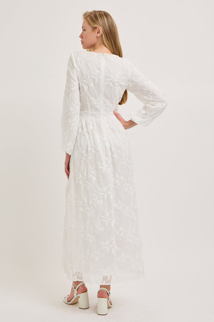 The Elisabeth Lace Temple Dress in Creamy White