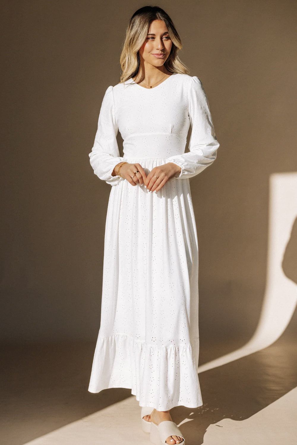 The Sandra Eyelet Floral Temple Dress in Creamy White XL The Sandra Eyelet Floral Temple Dress in Creamy White XL
