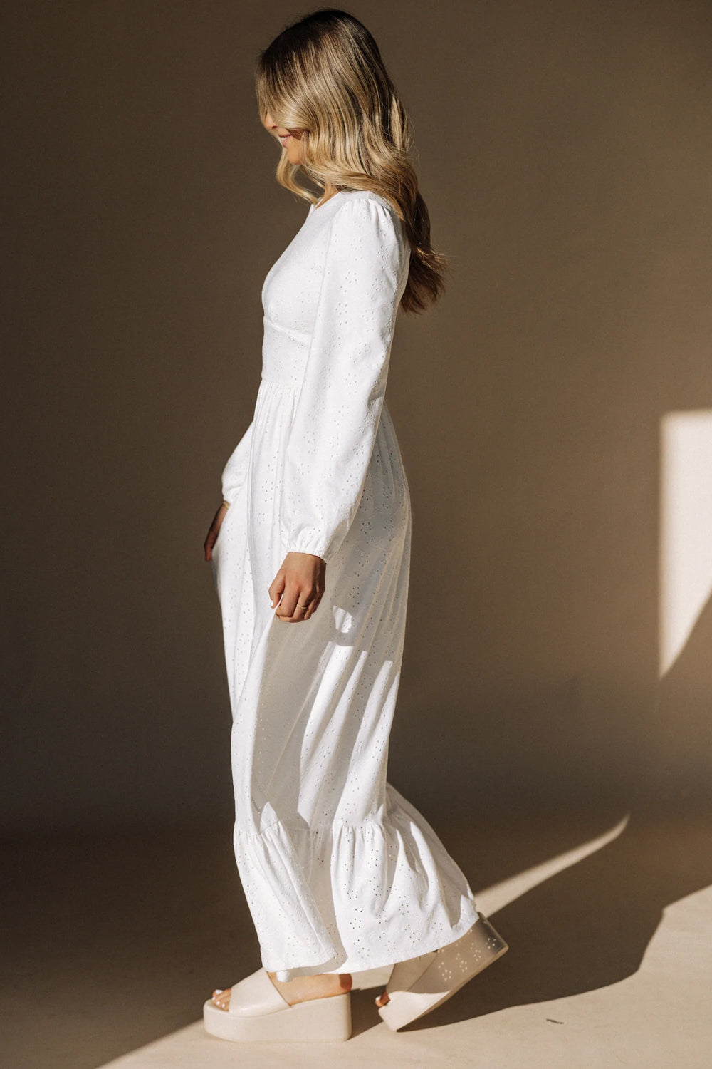 The Sandra Eyelet Floral Temple Dress in Creamy White XL The Sandra Eyelet Floral Temple Dress in Creamy White XL