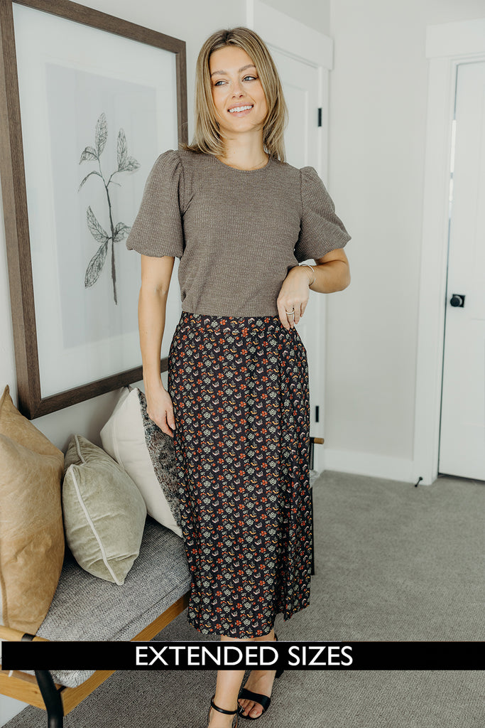 Midi Skirt in Heritage Petals