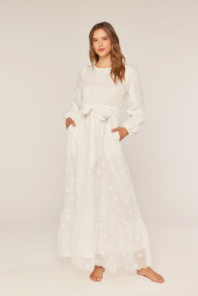 The Ginger Embroidered Temple Dress in White L The Ginger Embroidered Temple Dress in White L