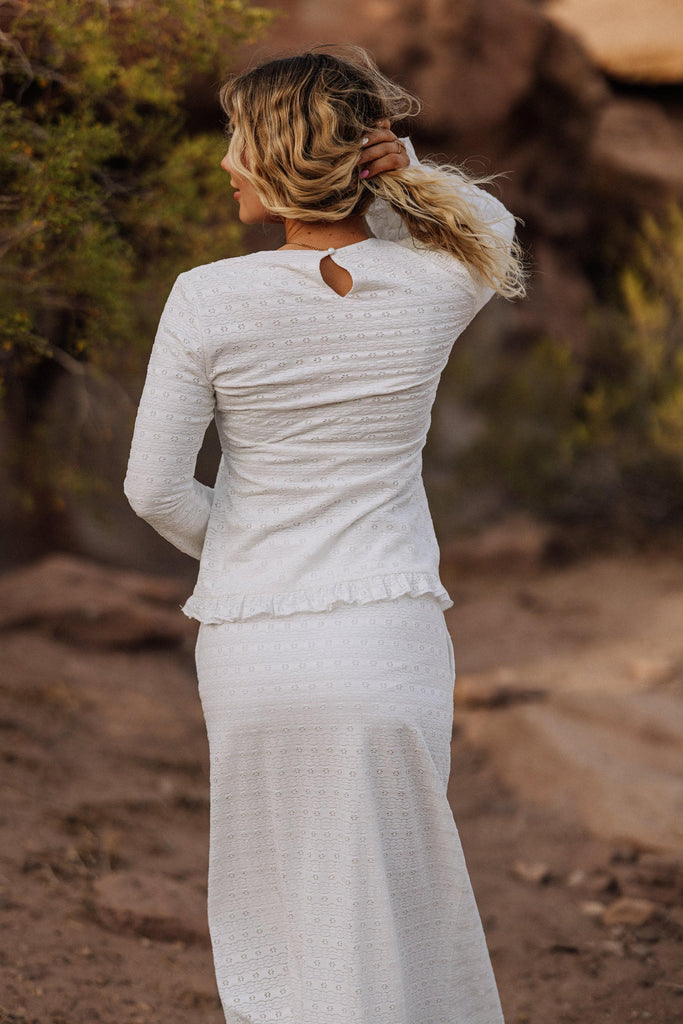 The Avalon Temple Set in Creamy White