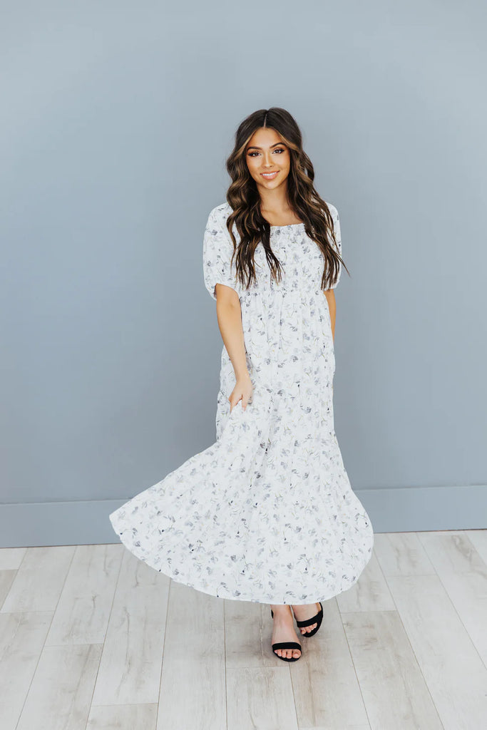  The Indy Maxi Dress in Blueberry Petals