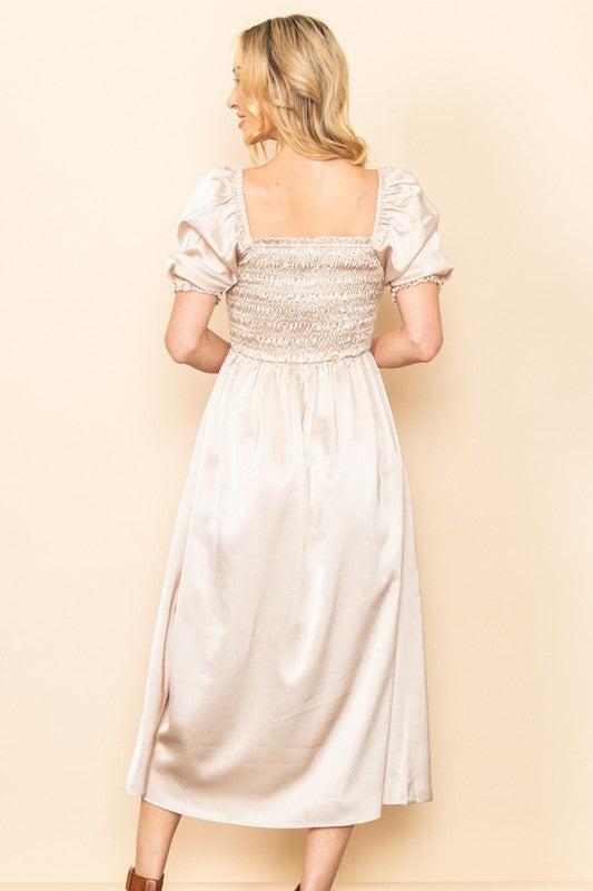 The London Square Neck Flowy Satin Dress w/ Pockets in Champagne