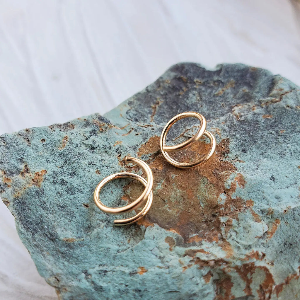 Double Twist-In Hoop Earrings, Gold