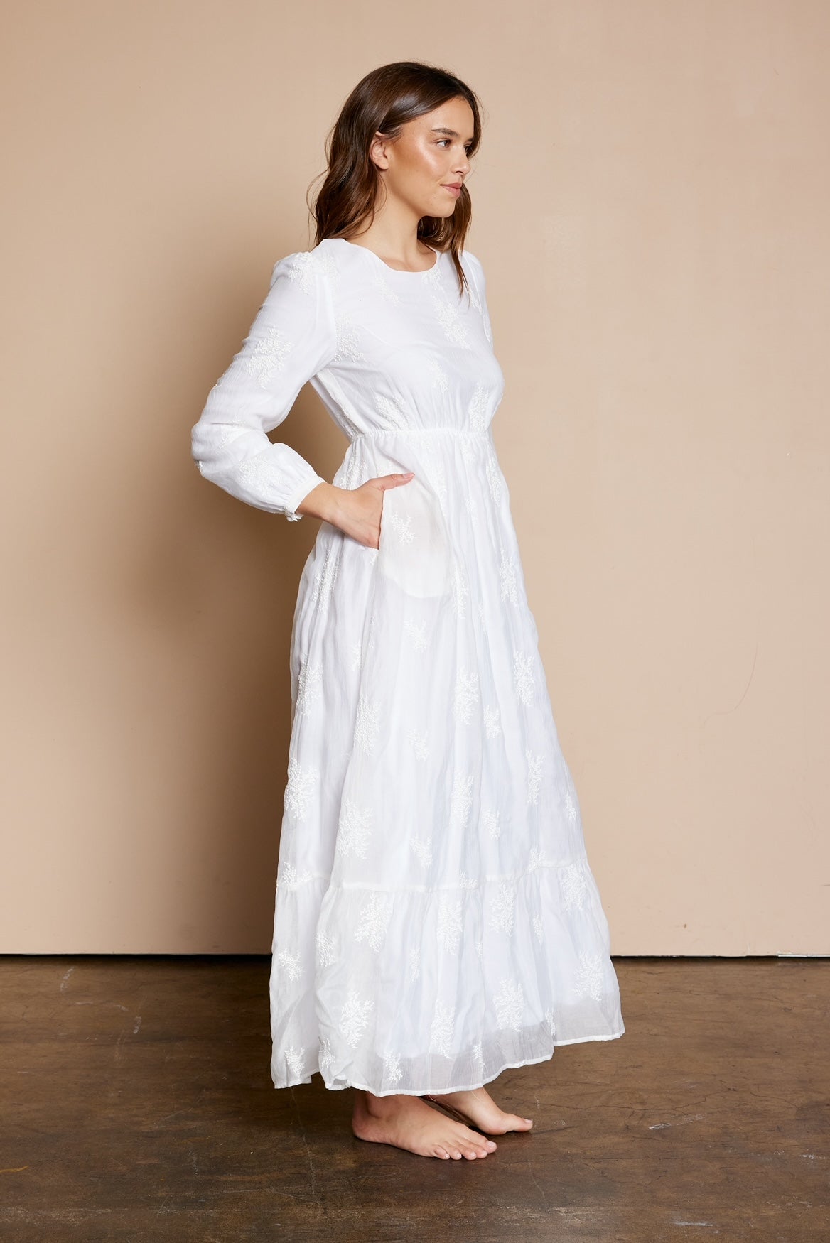 native outsider white long sleeve dress Native Outsiders- Ivory Long sleeve Dress- Size Small