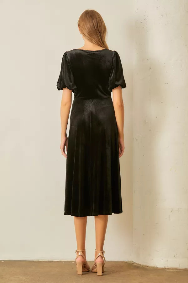 The Lenny Velvet Square Neck Midi Dress in Black