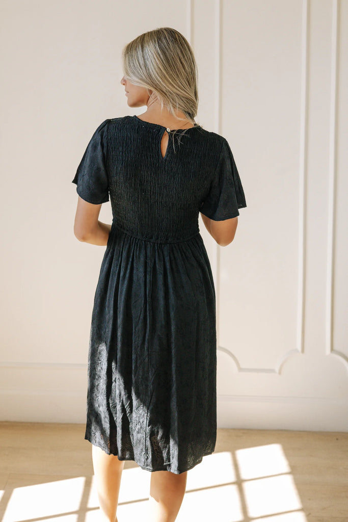 The Maylee Midi Dress in Black