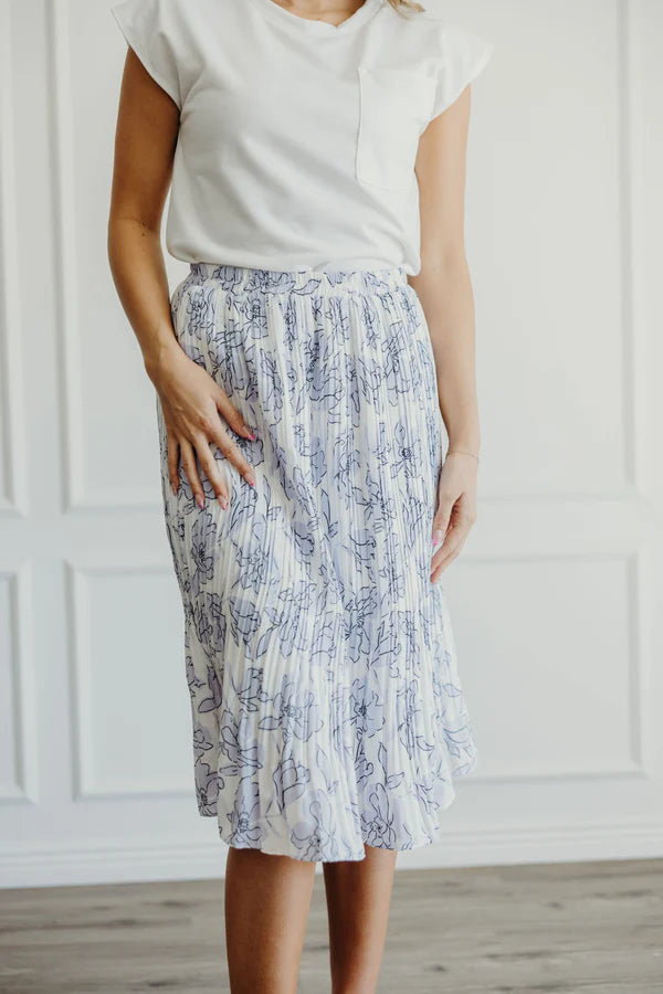 The Livy Pleated Midi Skirt in Periwinkle Stencil