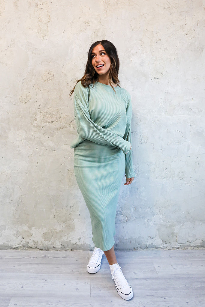 The Mercedes Oversized Sweater in Bay Leaf