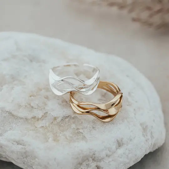 Ripple Ring in Silver